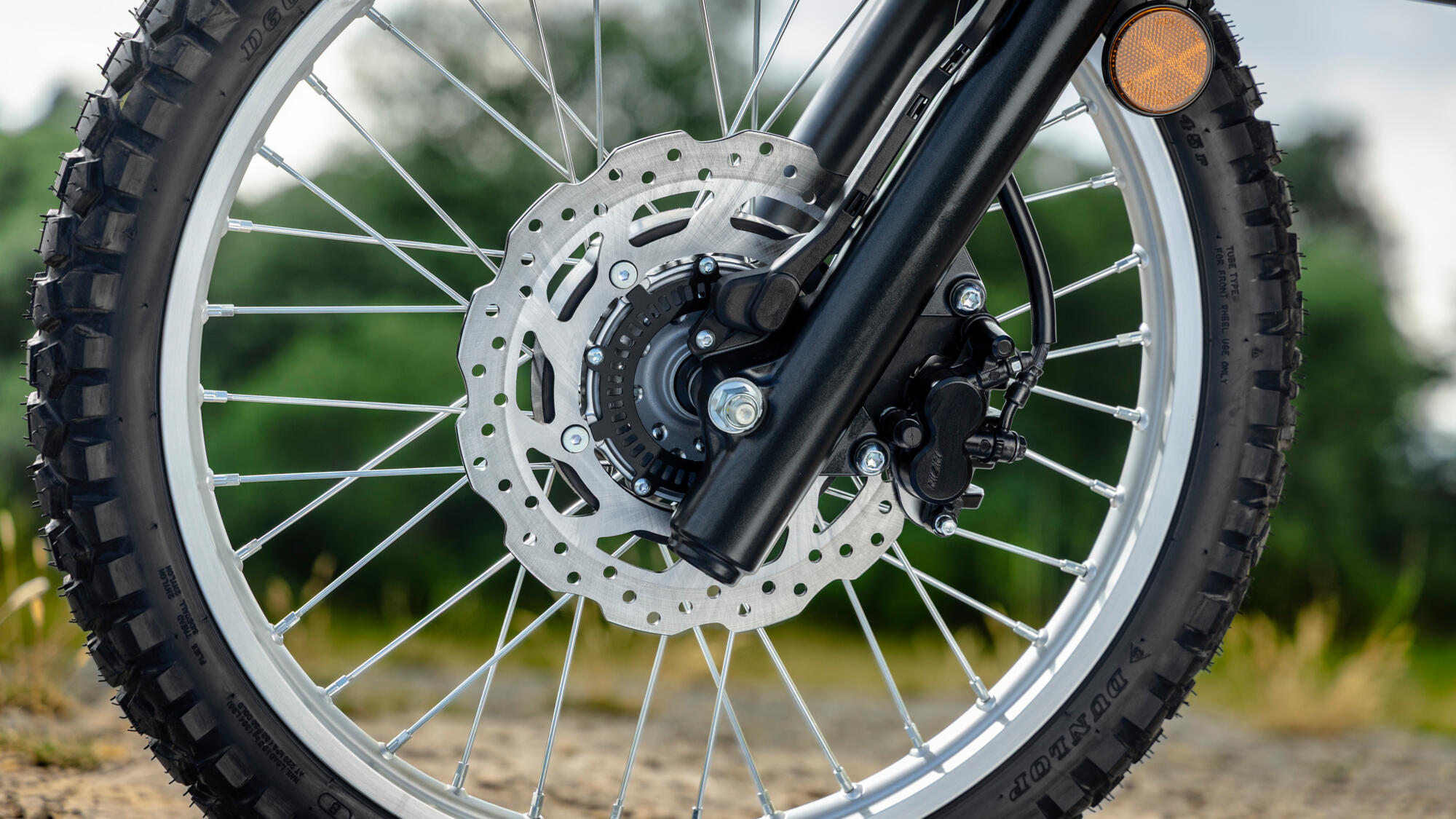 Дисковые тормоза с системой ABS спереди 